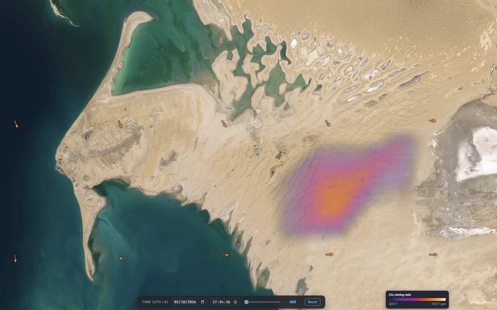 CH4 (methane) mixing ratio rendered as a violet-to-orange heat ramp over a river delta near Hazar on Turkmenistan's Caspian Sea coast, fused with orange NOAA GFS wind-direction arrows on a hybrid satellite basemap, with a 2057.7-2157.7 ppb color-scale legend.